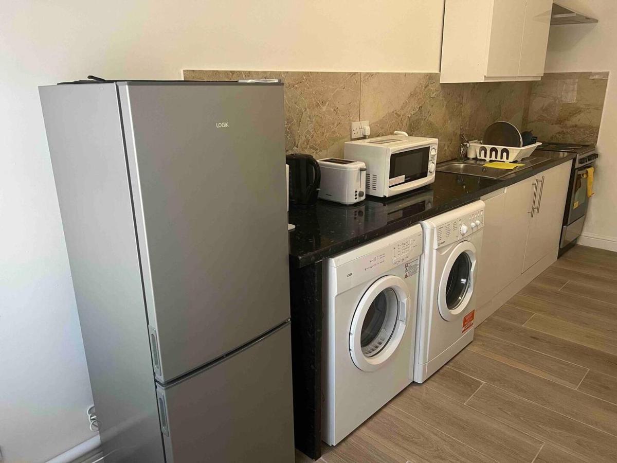 Starlet Property Wanstead ภายนอก รูปภาพ