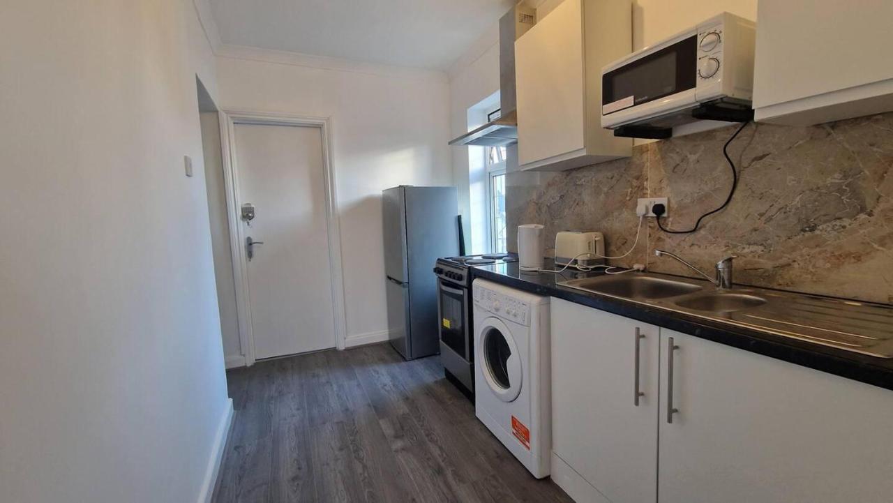 Starlet Property Wanstead ภายนอก รูปภาพ
