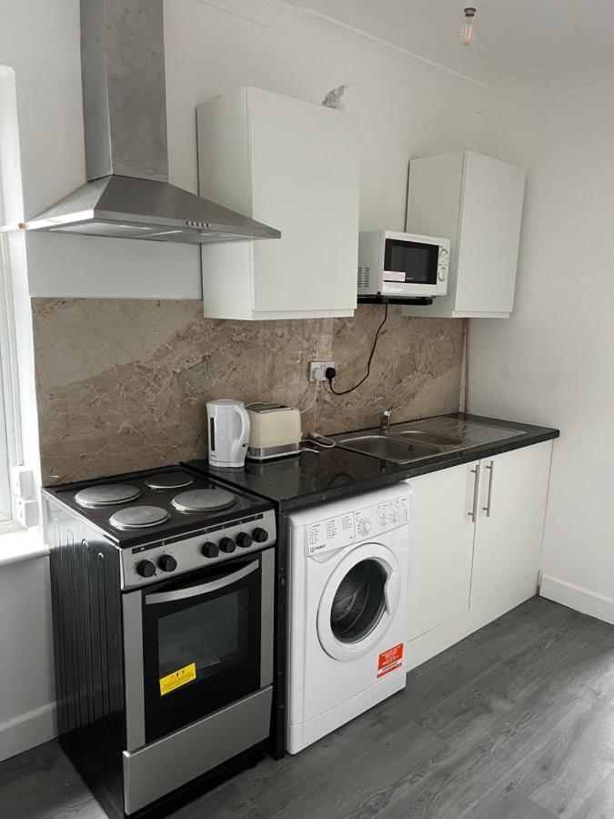 Starlet Property Wanstead ภายนอก รูปภาพ
