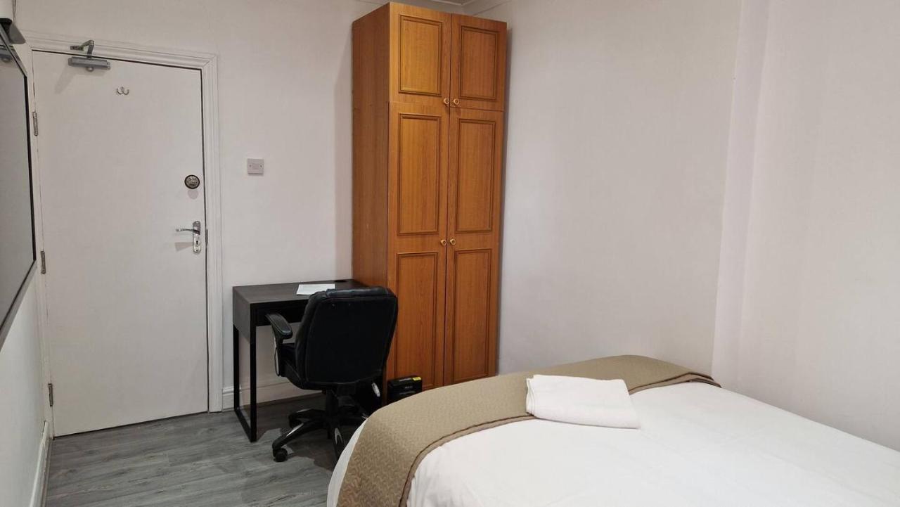 Starlet Property Wanstead ภายนอก รูปภาพ
